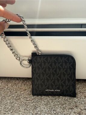 Michael Kors Jet Set Logo Zip Card Case with Chain Key Ring – Black – NWOT